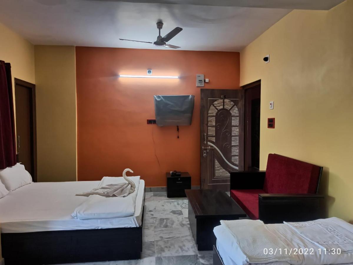 Royal Palace Hotel Bolpur Buitenkant foto