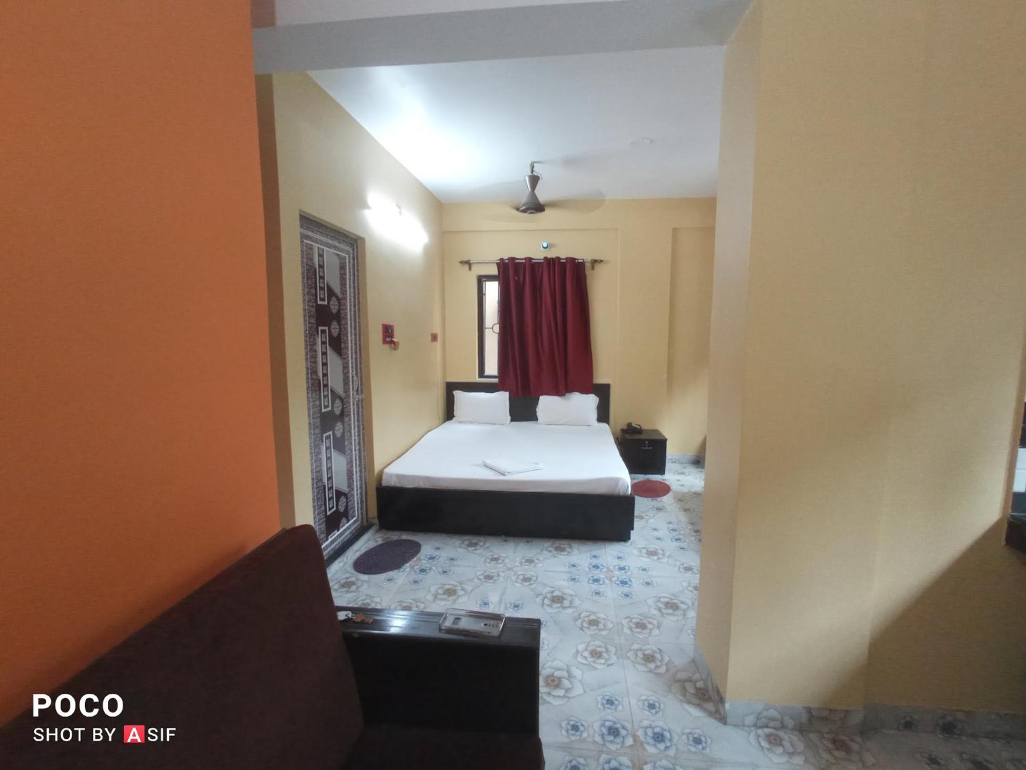 Royal Palace Hotel Bolpur Buitenkant foto